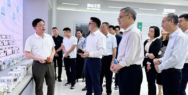 惠州市企业联合会理事会聚会在和记矽镨顺遂举行